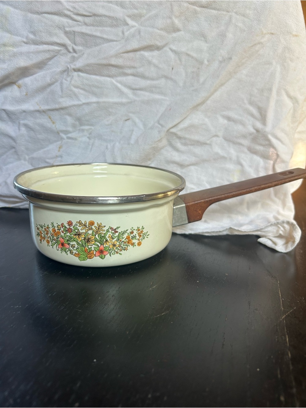 Vintage Floral enameled pot - made in japan